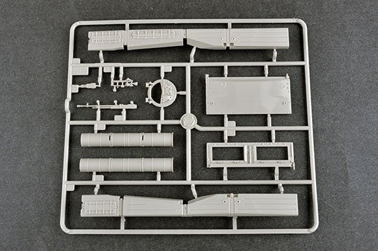 Trumpeter 09588 Russian T-80BVM MBT(Marine Corps) 1/35 – immagine 10