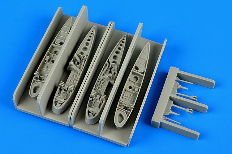 Aires 7305 F9F Panther ailes repliables 1/72 Hobby boss