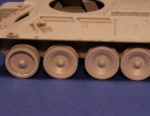 Panzer Art RE35-168 T-34 with captured “Panther” road wheels (112 Zavod and SPG SU-85/SU-100) 1/35 – Bild 2