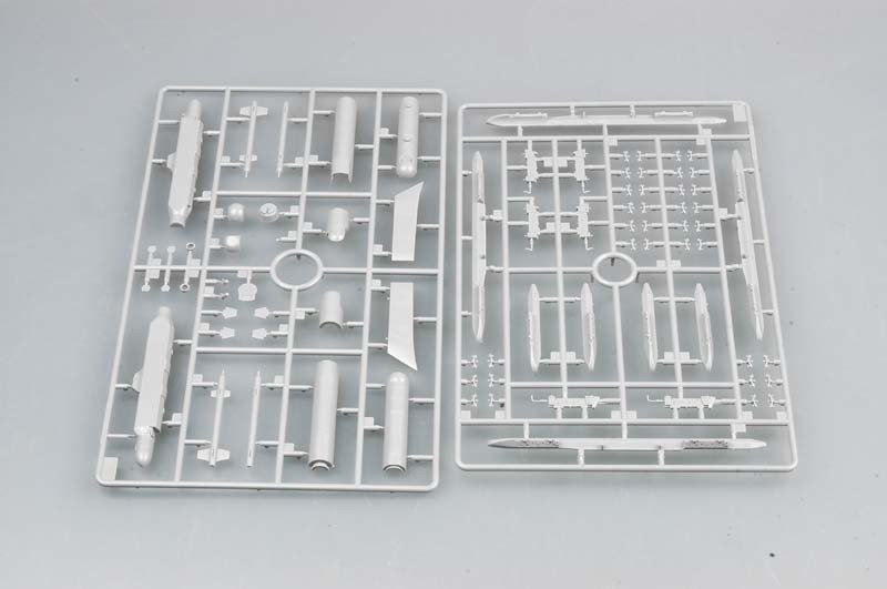 Trumpeter 03204 McDonnell Douglas F/A 18 E Hornet 1/32 – image 5