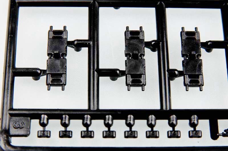 Trumpeter 02039 German type 570P DIEHL for German Leopard 2 A5/A6 MBT 1/35 – imagen 2
