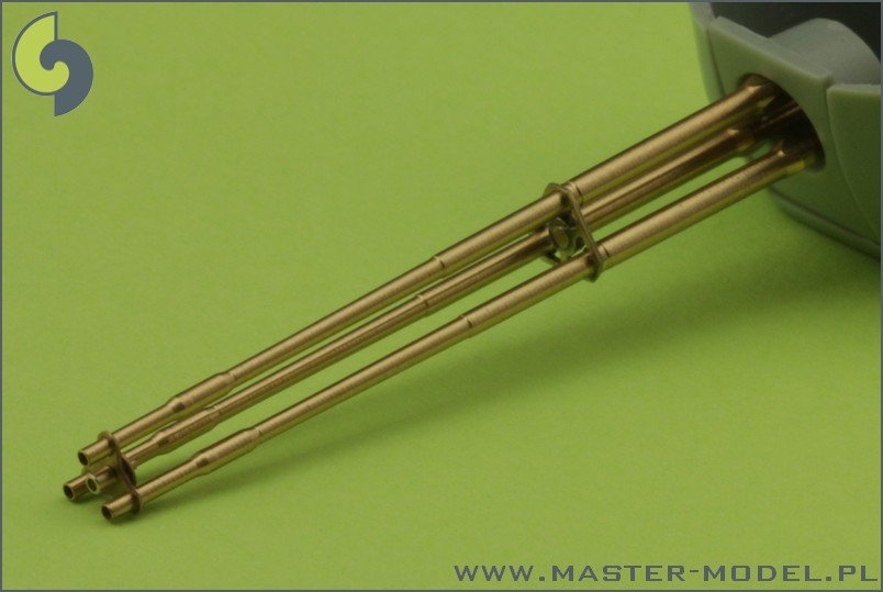 Master AM-35-001 M197 - Canon rotatif à trois tubes de 20 mm - tubes tournés avec brides de canon photogravées (1/35)  – image 5