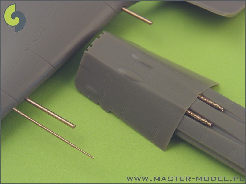 Master AM-48-018 Fw 190 A6 armament set (MG 17 barrel tips, MG 151 barrels, MG 151 fairings) &amp;amp; Pitot Tube 1/48 – Bild 5