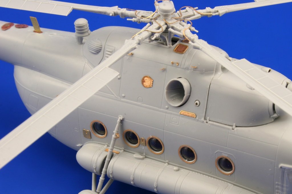 Eduard 72491 Mi-8 Hip exterior 1/72 HOBBY BOSS – imagen 4