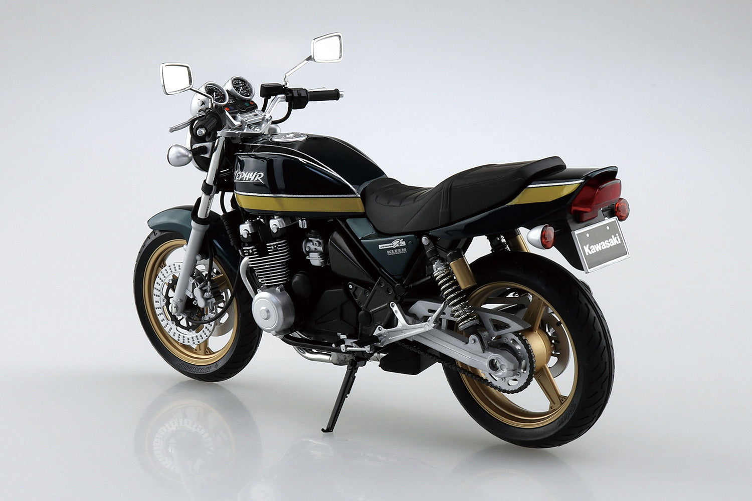 Aoshima 06653 Kawasaki ZR400C Zephyr X &amp;#39;02 1/12 – image 3