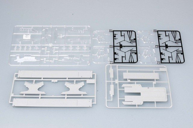 Trumpeter 04517 RUSSIAN NAVY UDALOY CLASS DESTROYER SEVEROMORSK 1/350 – immagine 6