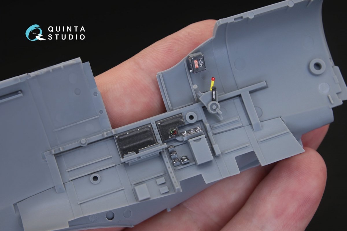 Quinta Studio QD32020 Spitfire Mk.XVI 3D-Printed &amp;amp; coloured Interior on decal paper (for Tamiya kit) 1/32 – immagine 6