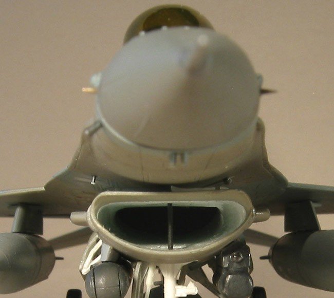 Hasegawa D18 F-16CJ Block 50 1/72 – Bild 4