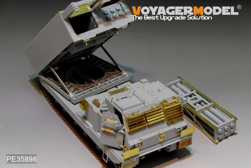 Voyager Model PE35898 Modern US M270A1 Mittlere Artillerie Racketen System Basic for TRUMPETER 1/35 – immagine 4