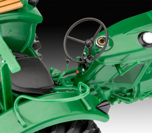 Revell 67821 Deutz D30 - Model Set 1/24 – image 4