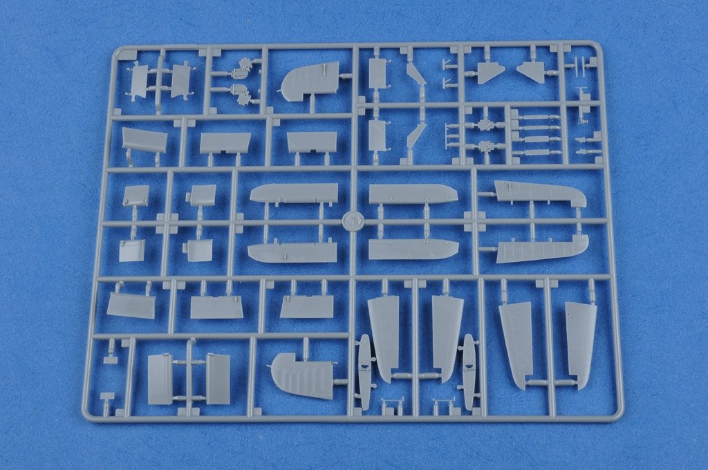 Hobby Boss 80381 F4U-1 Corsair Early version 1/48 – Bild 8