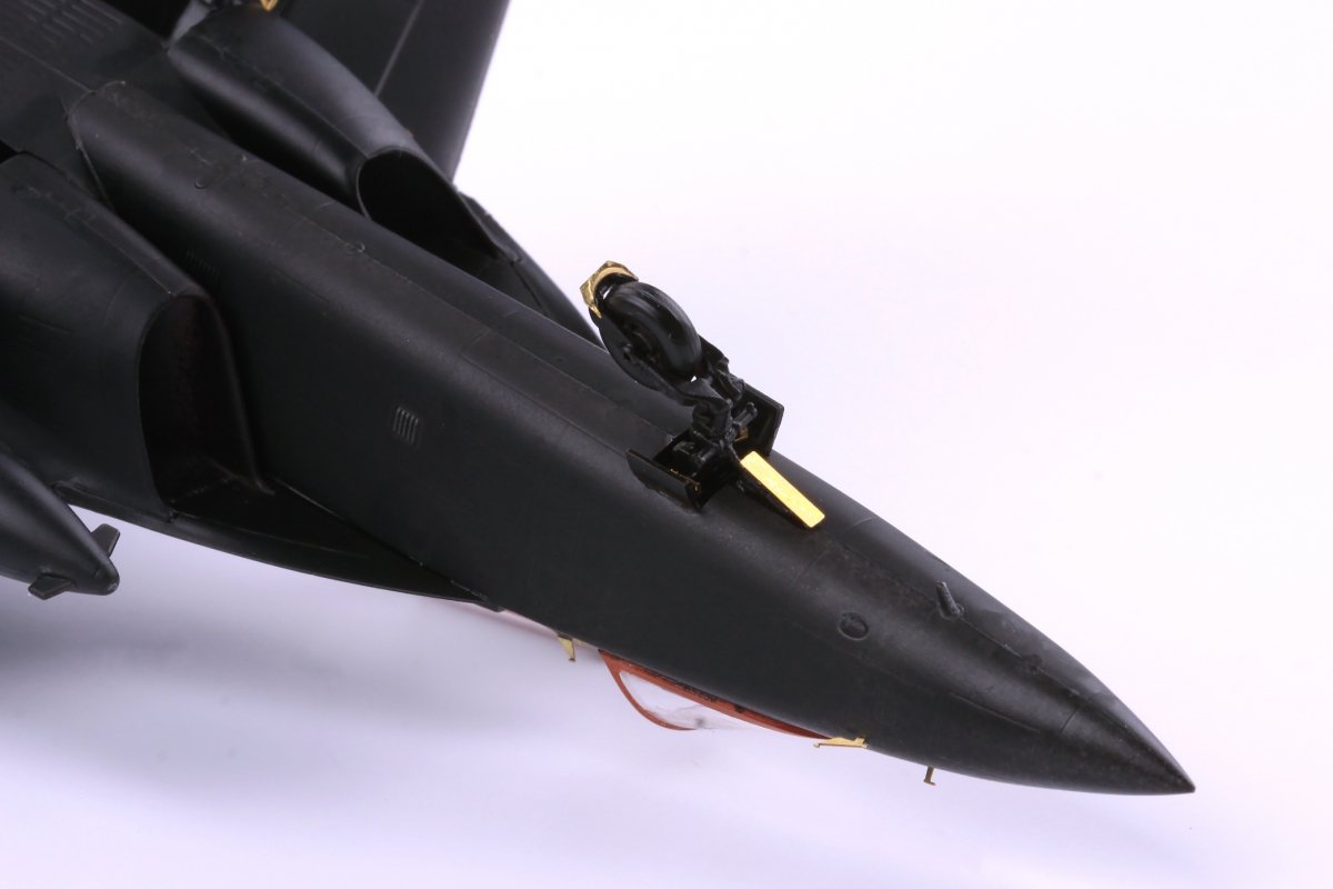 Eduard 73618 Yak-130 ZVEZDA 1/72 – immagine 8