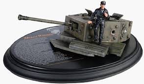 Dragon 18001 Michael Wittmann Tiger Ace WWII 1914-1944 1/18