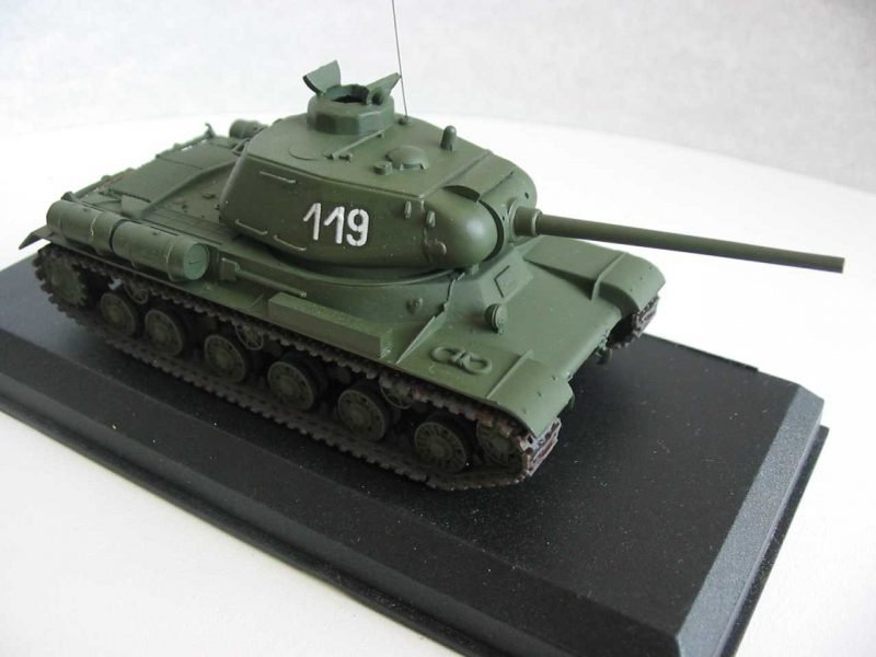 PST 72001 JS-1 Heavy Tank 1/72 – immagine 4