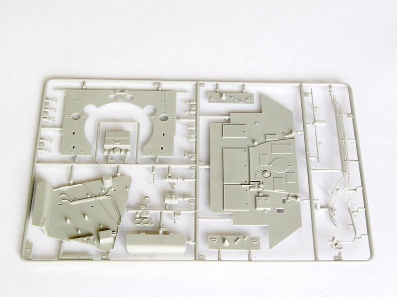 Trumpeter 00905 T-34/76 Model 1942 1/16 – image 18