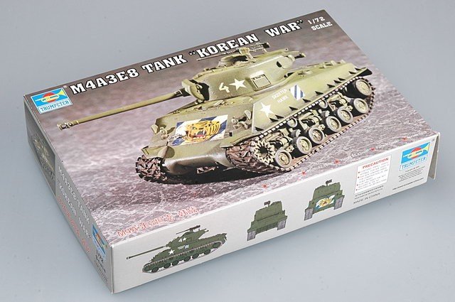 Trumpeter 07229 M4A3E8 TANK (T80 Track) 1/72 – Bild 2
