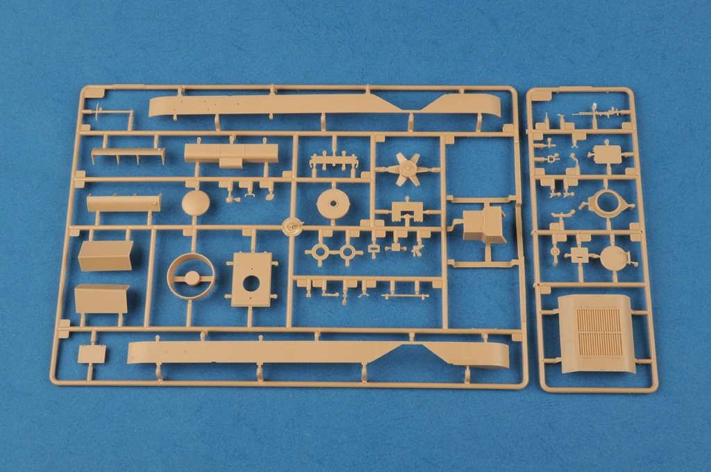 Hobby Boss 83853 Soviet T-28 Medium Tank (Riveted) – zdjęcie 7