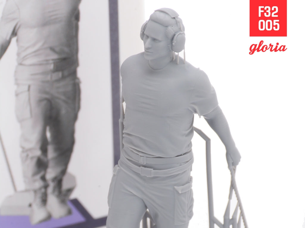 Gloria F32005 Ground Crew US Air Force vol.5 3D Printed Figures 1/32 – imagen 4