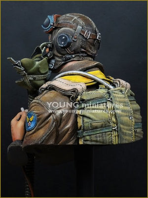 Young Miniatures YM1856 Pilote de chasse USAAF 1944 1/10 – image 5