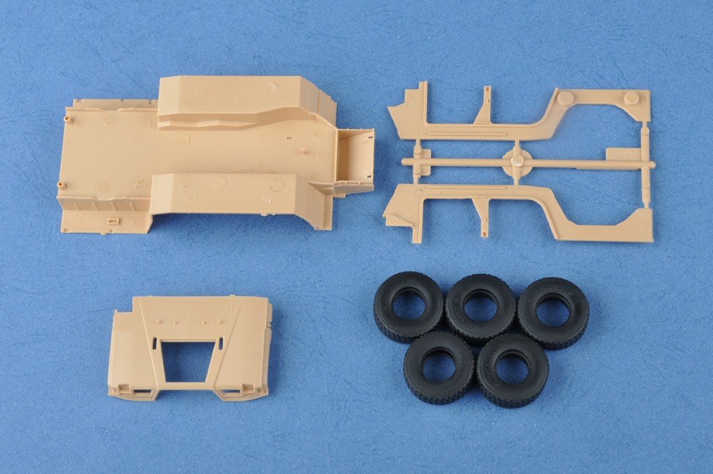 Hobby Boss 82469 Meng Shi 1.5 ton Military Light Utility Vehicle 1/35 – imagen 6