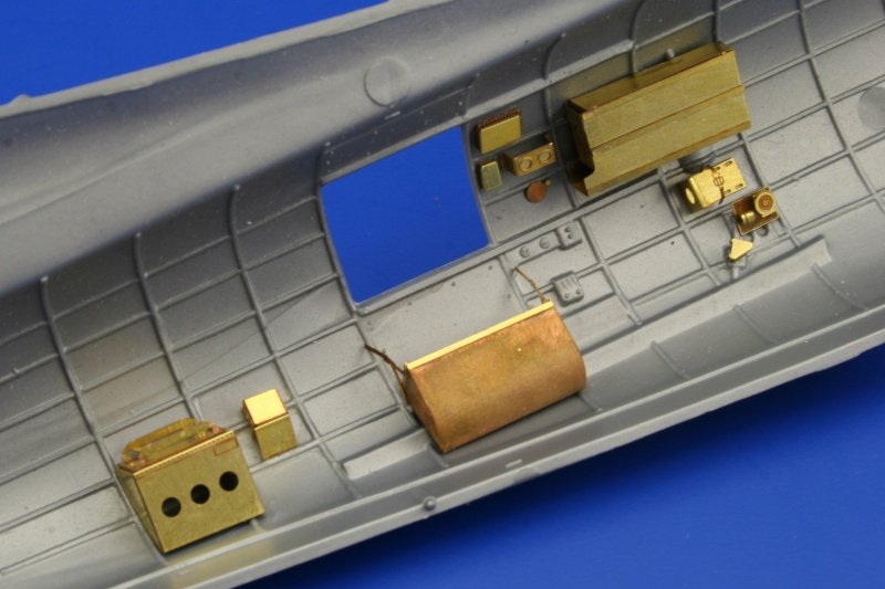 Eduard 49362 B-17G rear interior 1/48 Revell – imagen 7