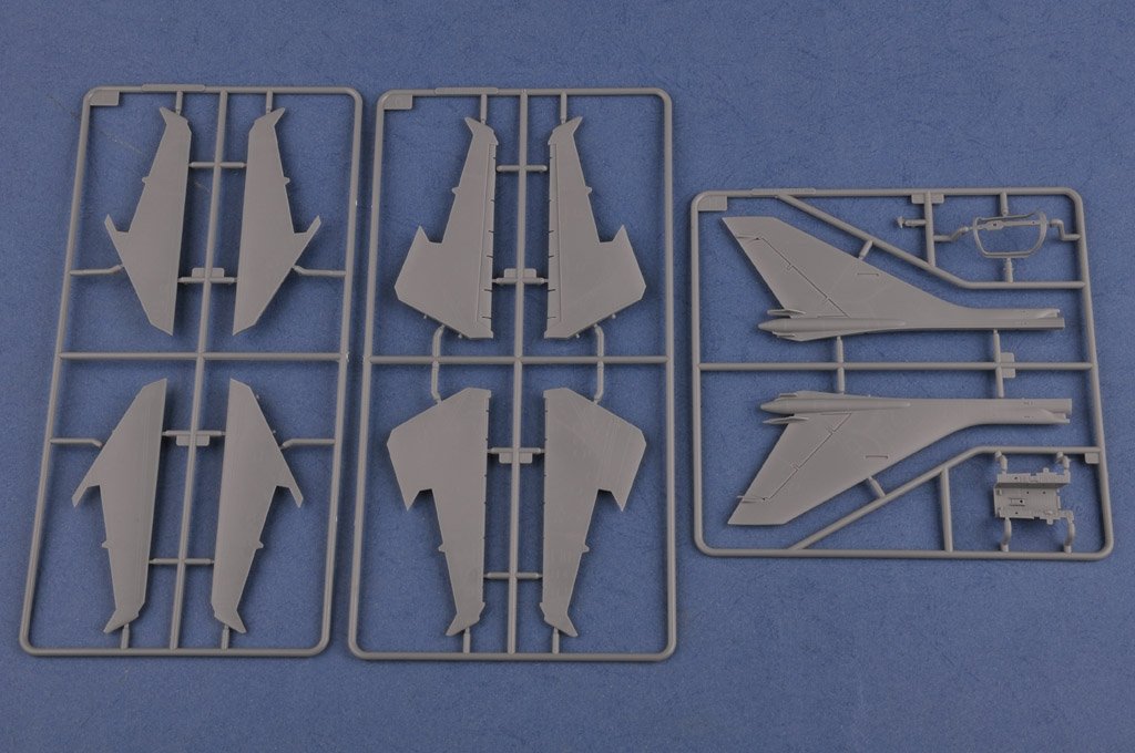 Hobby Boss 81758 Su-17M4 Fitter-K 1/48 – Bild 7