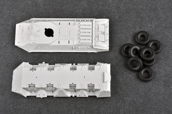 Trumpeter 07138 Russian BTR-70 APC late version 1/72 – imagen 3