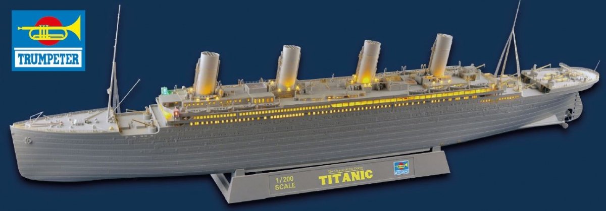 Trumpeter 03719 R.M.S. Titanic w/LED 1/200 – immagine 2