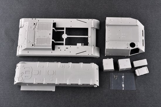 Trumpeter 01024 Ex-Soviet 2P19 Launcher w/R-17 Missile SS-1C SCUD B of 8K14 Missile System – immagine 7