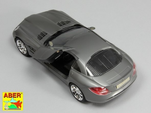 Aber 24031 Mercedes Benz McLaren SLR 1/24 – image 10