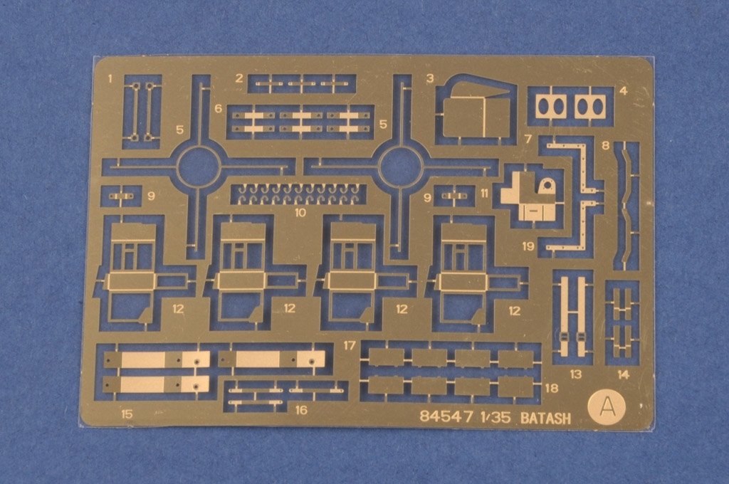Hobby Boss 84547 IDF PUMA CEV 1/35 – imagen 3