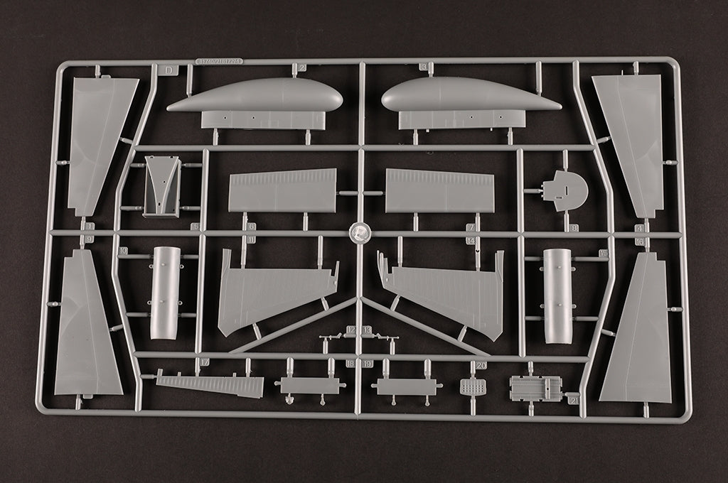 Hobby Boss 81740 U-2R Dragon Lady 1/48 – image 15