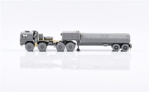 Modelcollect UA72096 NATO M1014 MAN Tractor &amp;amp; BGM-109G Ground Launched Cruise Missile (1/72) – image 6