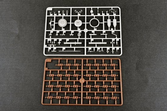 Trumpeter 09514 Russian AT-S Tractor 1/35 – immagine 15