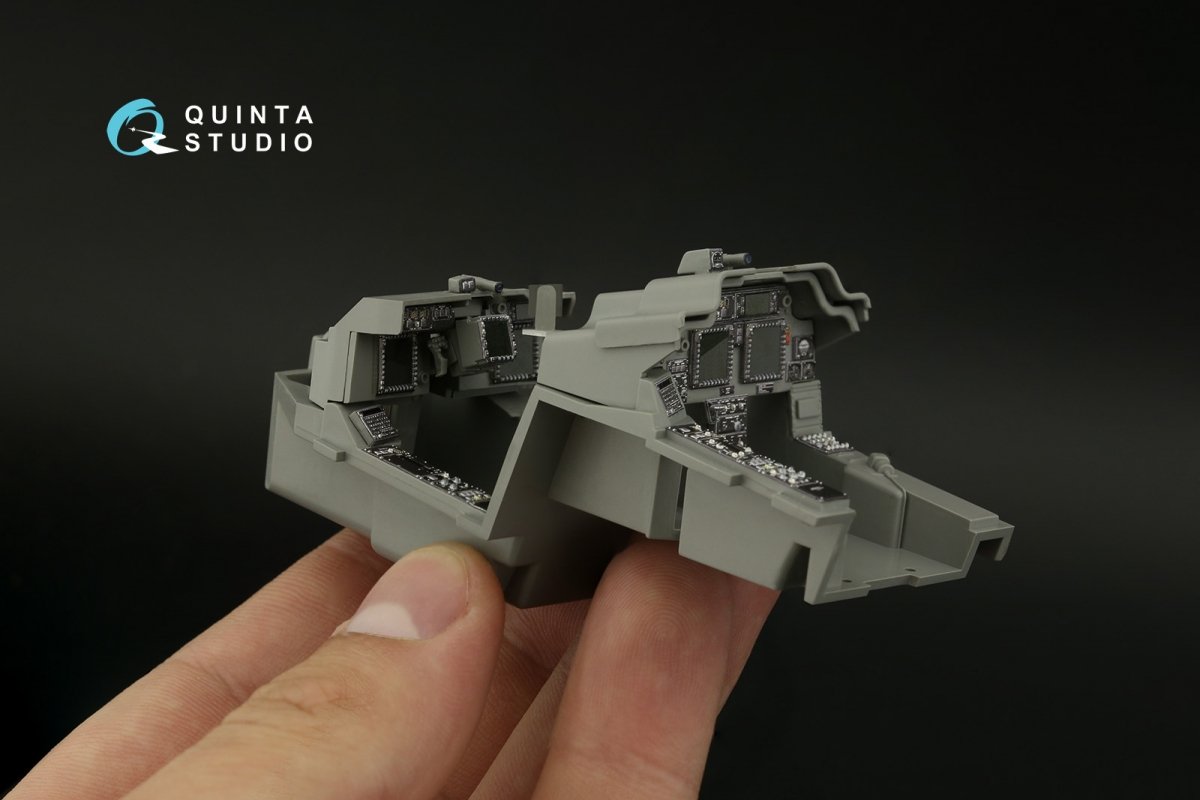 Quinta Studio QDS-35099 AH-64E 3D-Printed &amp;amp; coloured Interior on decal paper (Takom) (Small version) 1/35 – Bild 4