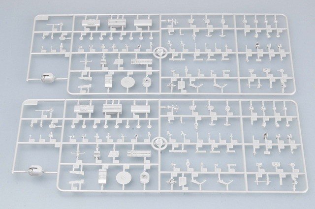 Trumpeter 04517 RUSSIAN NAVY UDALOY CLASS DESTROYER SEVEROMORSK 1/350 – immagine 5