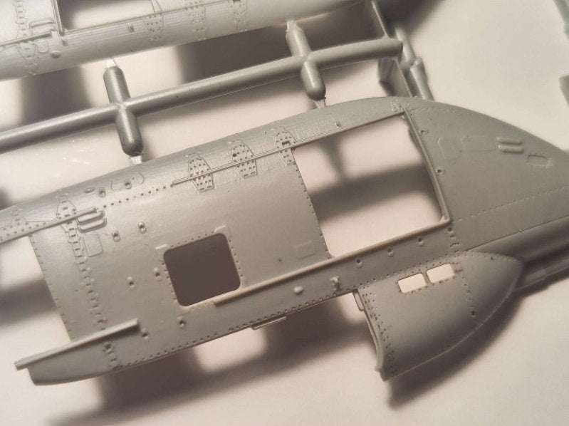 Answer AA72001 PZL W-3A Sokół Czech Air Force 1/72 – Bild 8
