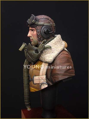 Young Miniatures YM1815 B-17 Waist Gunner ETO, 1944 1/10 – zdjęcie 4