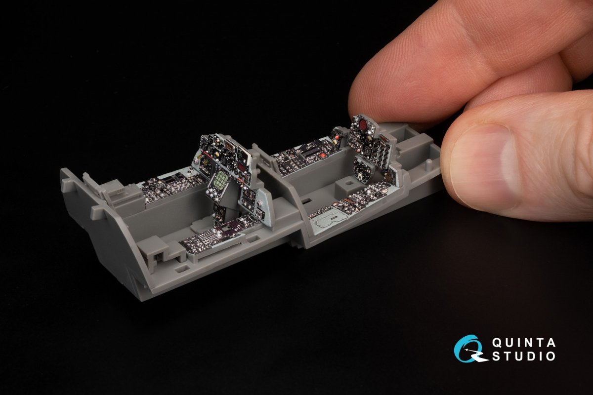 Quinta Studio QDS-48371 F-4E avec intérieur imprimé en 3D et coloré DMAS sur papier décalcomanie (Meng) (Petite version) 1/48 – image 10