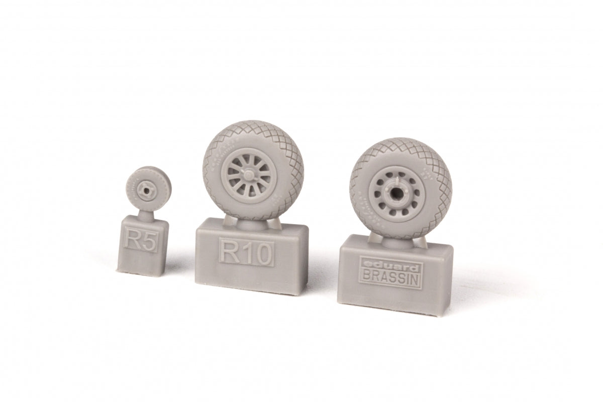 Eduard 672370 P-51D wheels diamond tread 2 EDUARD 1/72 – Bild 2