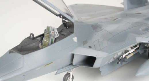 Revell 04386 Lockheed F-22 &amp;quot;Raptor&amp;quot; 1/72 – Bild 3