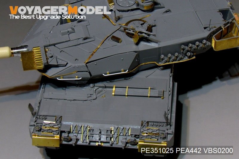 Voyager Model PE351025 Modern German Leopard 2A5 Basic For Border BT-002 1/35 – immagine 7