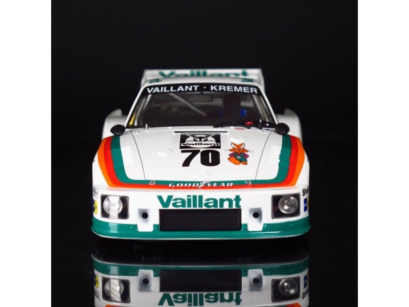 Beemax 24015 Porsche 935K2 1977 DRM Version 1/24 – zdjęcie 5