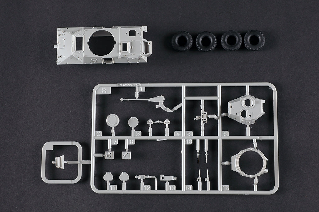 Trumpeter 07441 V-150 Commando w/20mm cannon 1/72 – Bild 5