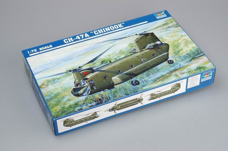 Trumpeter 01621 CH-47A Chinook medium-lift helicopter 1/72 – Bild 2