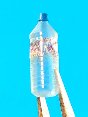 Point de non-retour 3524050 Bouteille en plastique (type I, bleue et transparente) 1/35 – image 9