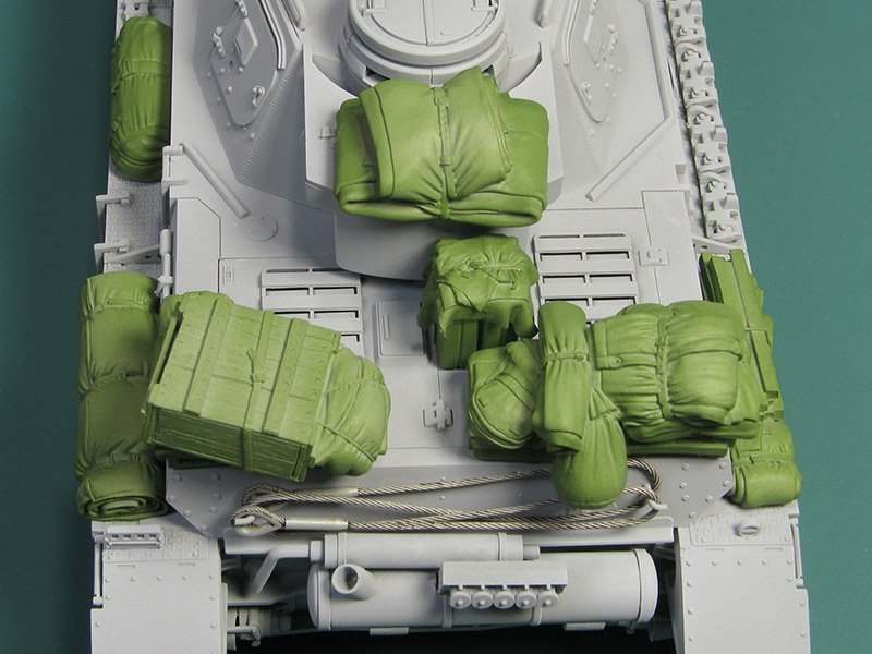 Eureka XXL E-033 Panzerkampfwagen IV (All Versions) Stowage Set 1/35 – immagine 12