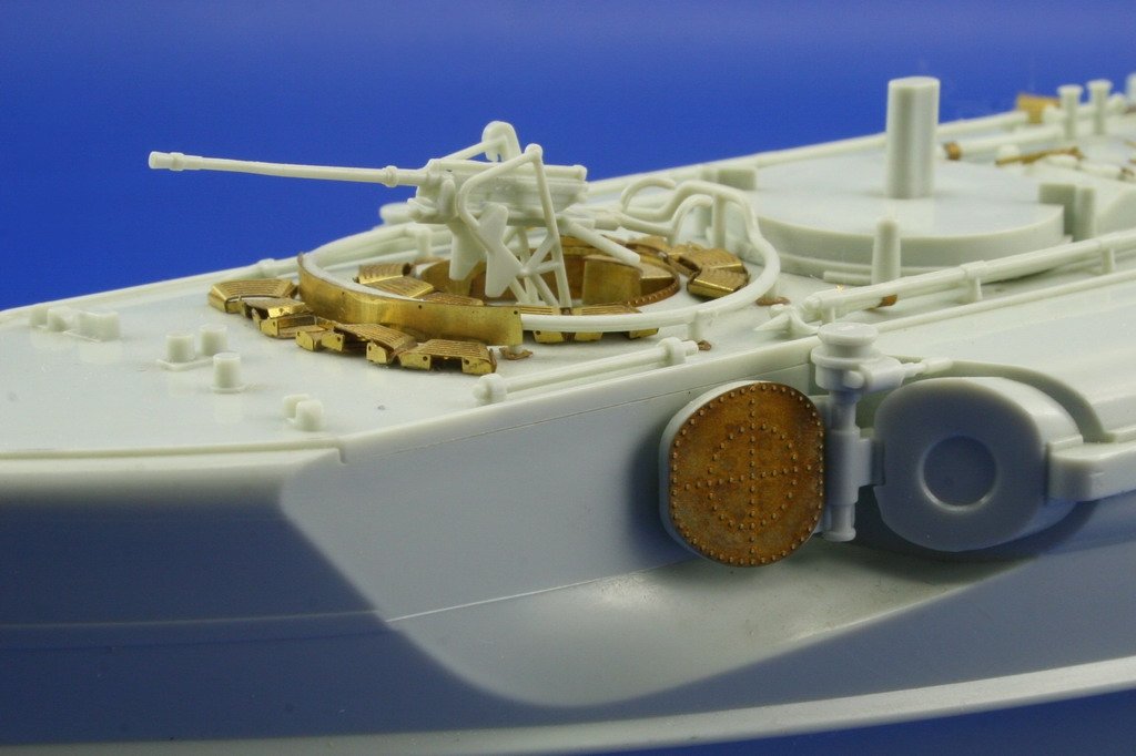 Eduard 53009 S-100 Schnellboot REVELL 1/72 – image 9