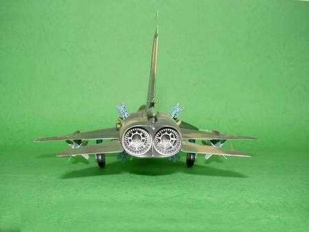 Trumpeter 02811 Sukhoi Su-15 TM Flagon-F 1/48 – immagine 2