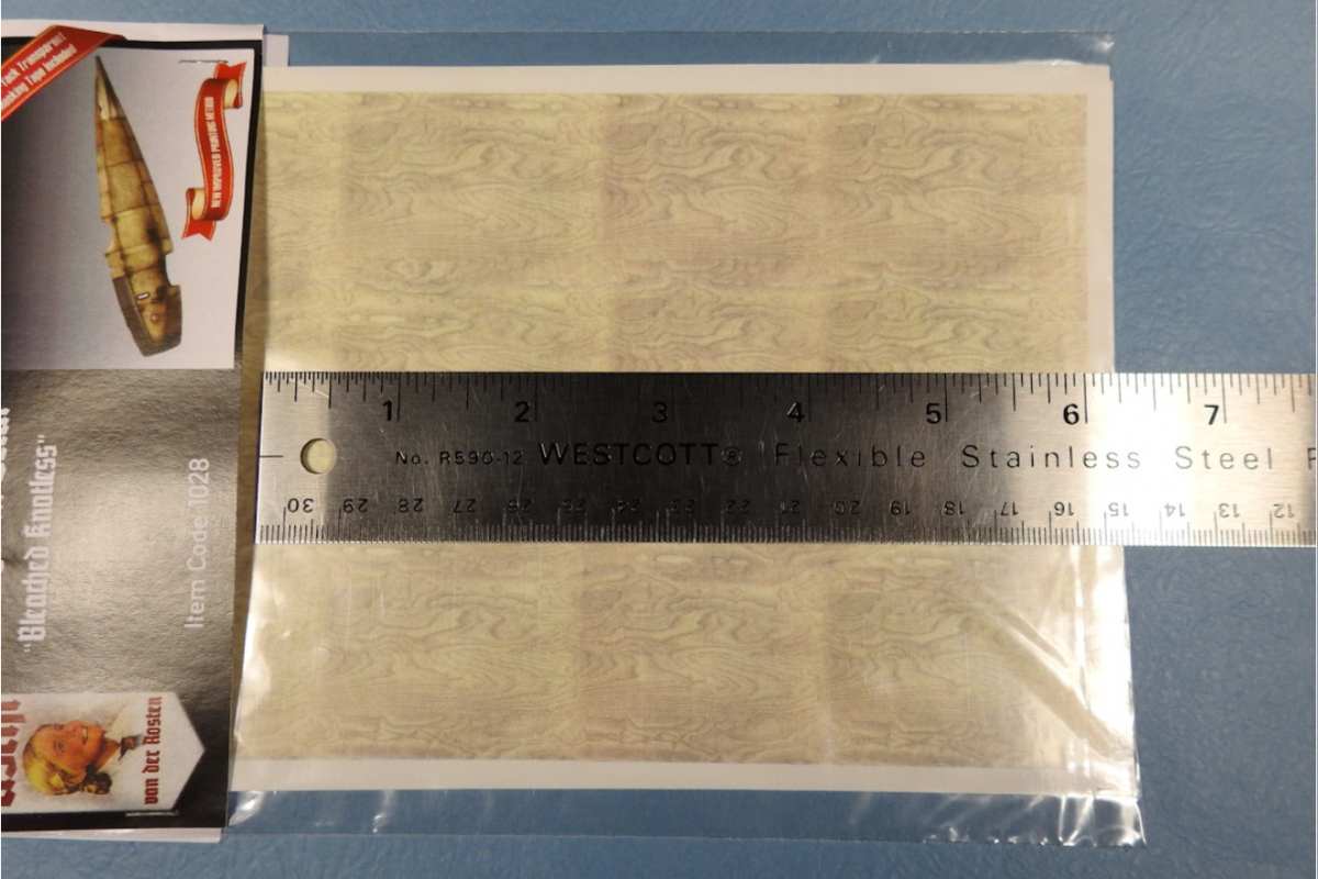 Uschi 1028 - Woodgrain Decal "Bleach Knotless" 1/35